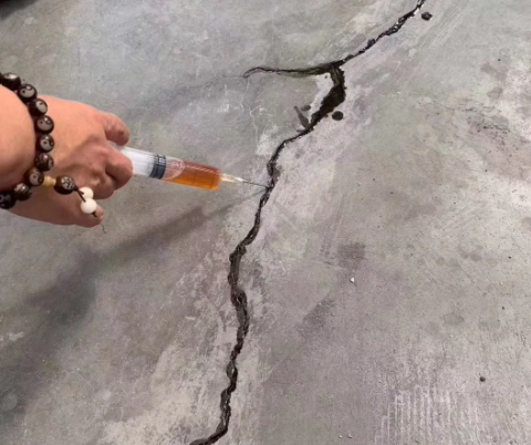 平昌混凝土裂缝修补技术详解​